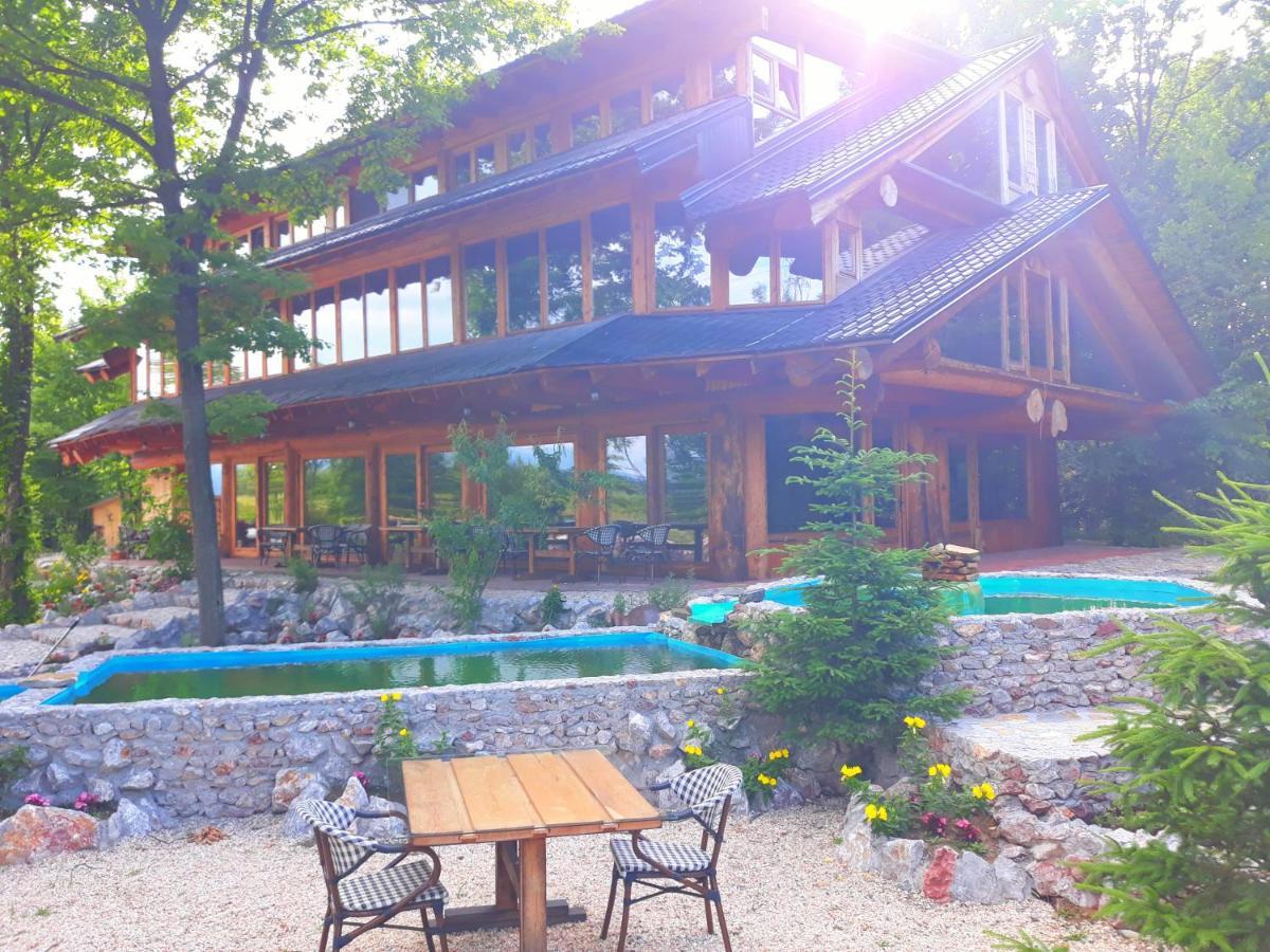 Guest House Mala Prica Zivinice Eksteriør billede