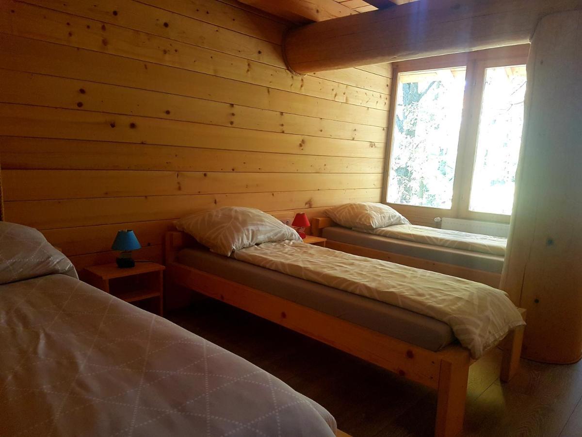 Guest House Mala Prica Zivinice Eksteriør billede
