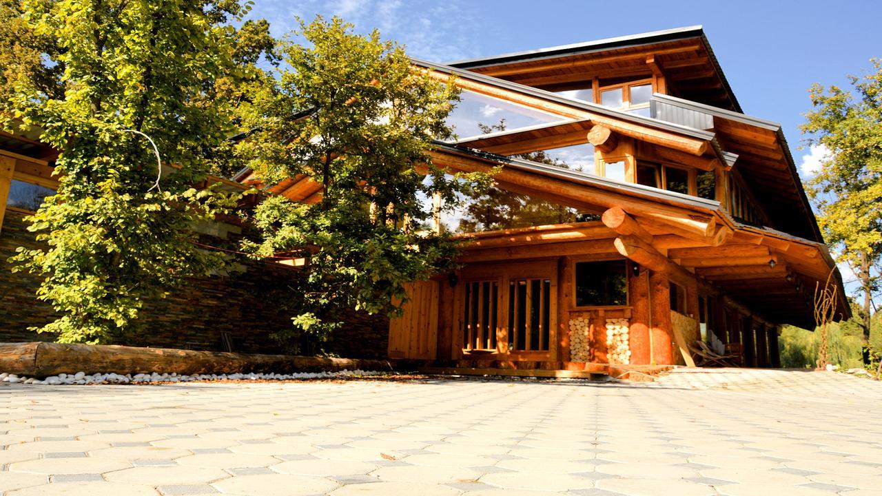 Guest House Mala Prica Zivinice Eksteriør billede